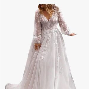 Elegant White Lace Wedding Gown